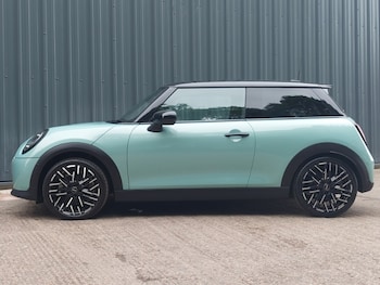 Used MINI Cooper 2024 for sale - 79534554: Photo