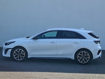 Used Kia Ceed 2023 for sale - 79480715: Photo