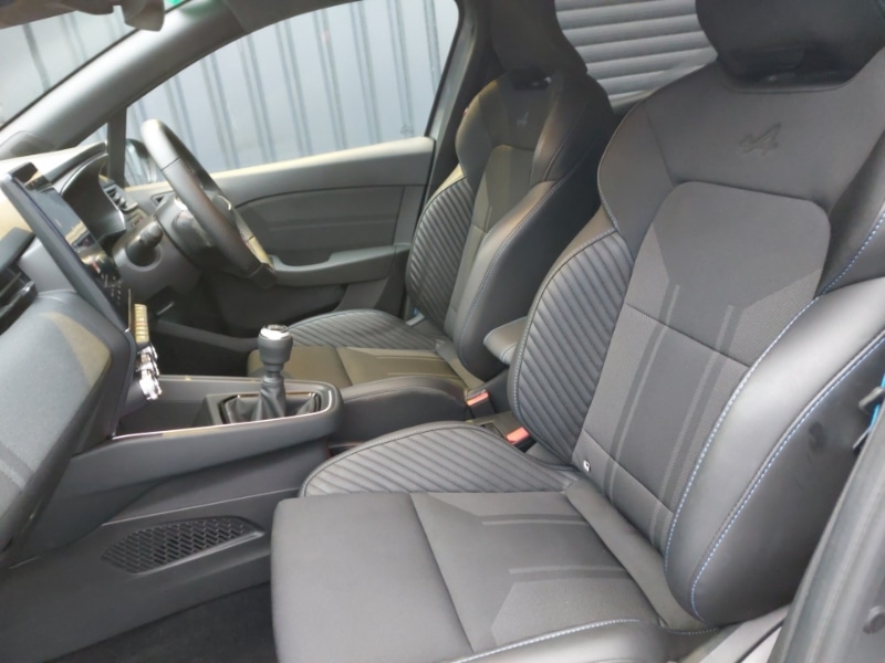 Used Renault Clio 2024 for sale - 77509452: Photo 5