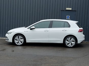 Used Volkswagen Golf 2020 for sale - 79653747: Photo