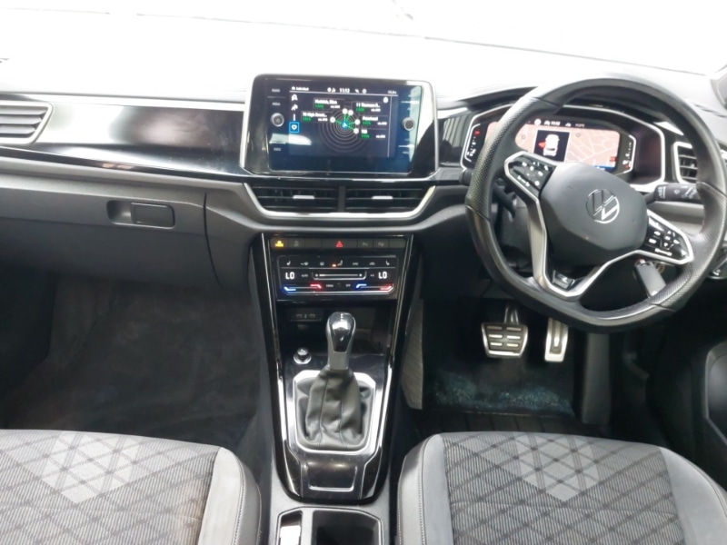 Used Volkswagen T-Roc 2023 for sale - 76759041: Photo 2