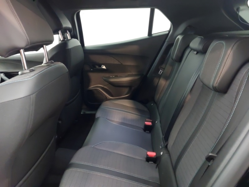 Used Peugeot 2008 2023 for sale - 76160182: Photo 6