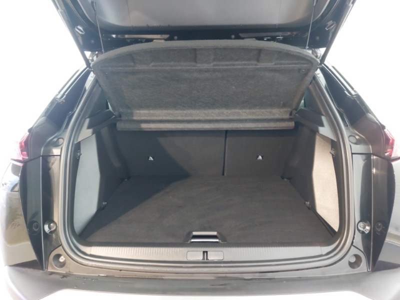 Used Peugeot 2008 2023 for sale - 76160182: Photo 8