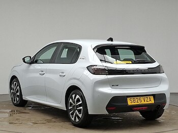 Used Peugeot 208 2025 for sale - 77875583: Photo