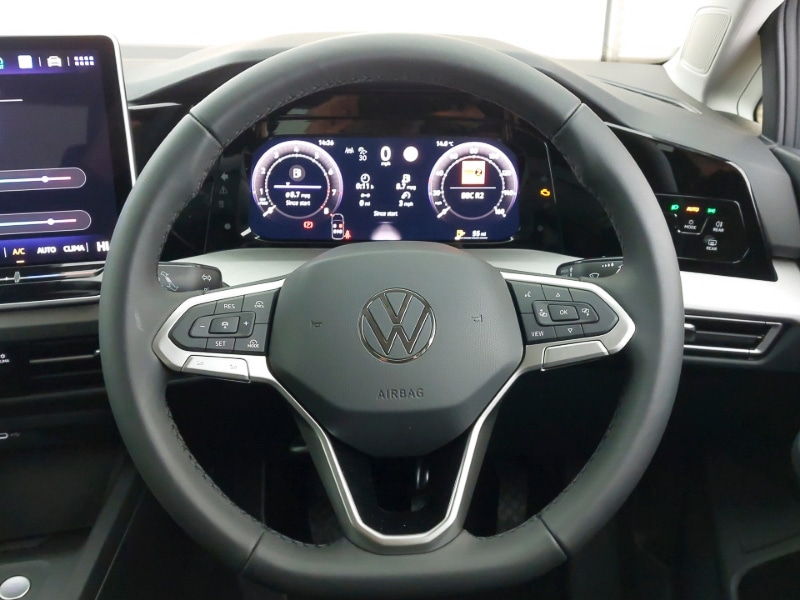 Used Volkswagen Golf 2025 for sale - 77039577: Photo 11