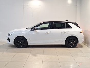 Used Vauxhall Astra 2025 for sale - 77923442: Photo