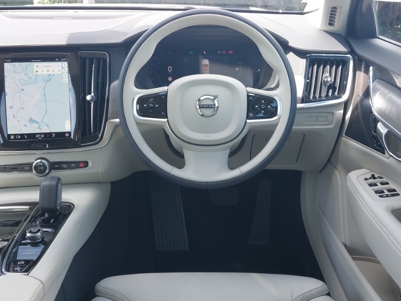 Used Volvo V90 2025 for sale - 76666439: Photo 7