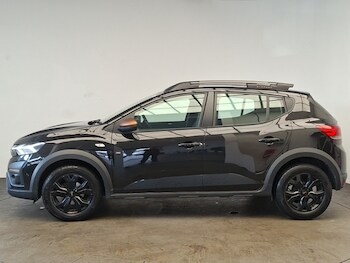 Used Dacia Sandero Stepway 2023 for sale - 79607320: Photo