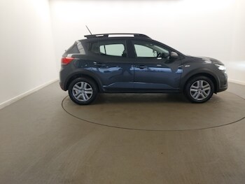 Used Dacia Sandero Stepway 2023 for sale - 78327880: Photo