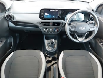 Used Hyundai i10 2025 for sale - 76555779: Photo