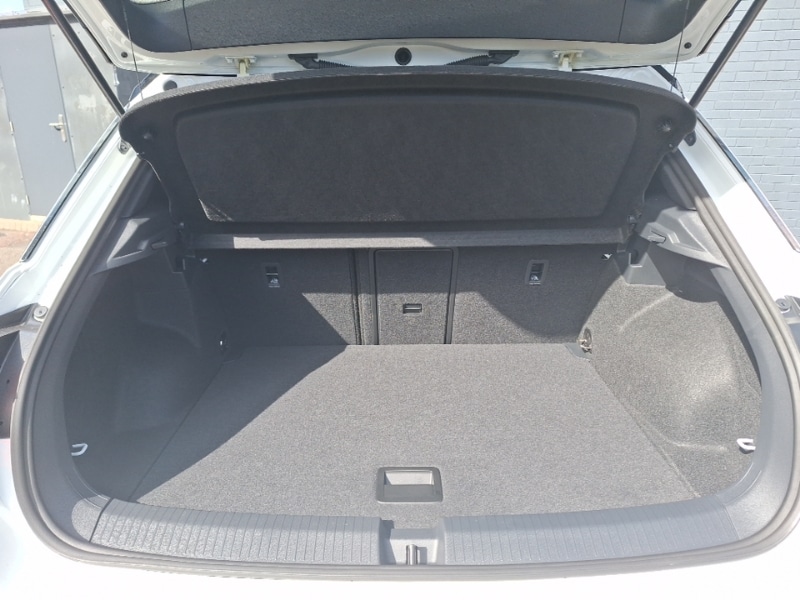 Used Volkswagen T-Roc 2025 for sale - 76397683: Photo 8