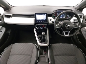 Used Renault Clio 2023 for sale - 77480509: Photo