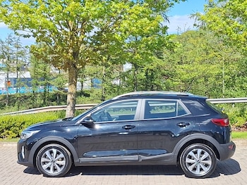 Used Kia Stonic 2024 for sale - 78477894: Photo