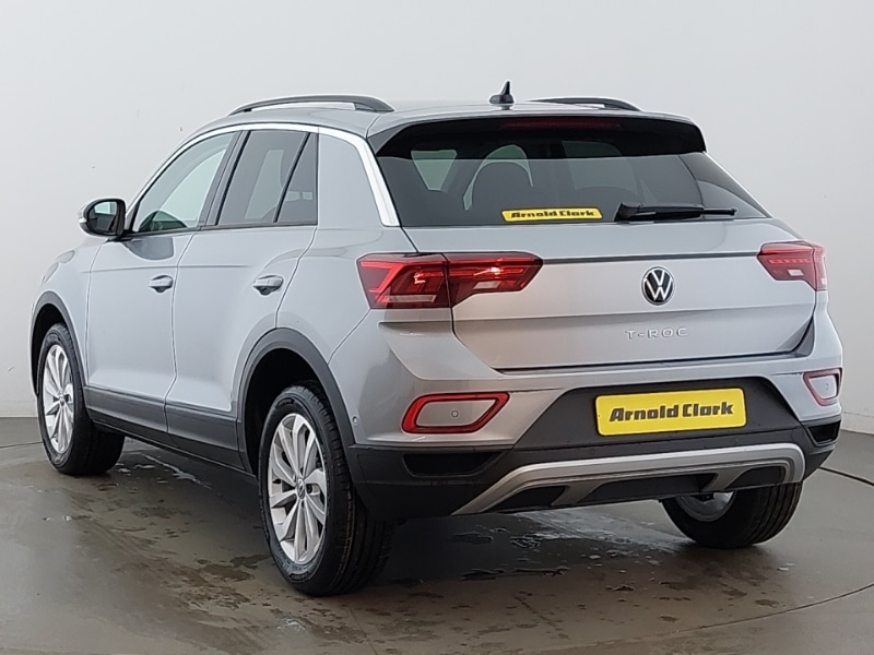 Used Volkswagen T-Roc 2025 for sale - 77196975: Photo 3