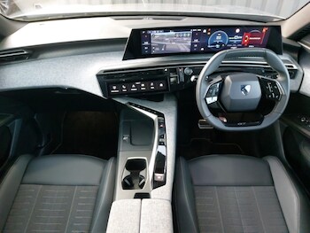 Used Peugeot 3008 2025 for sale - 77585358: Photo