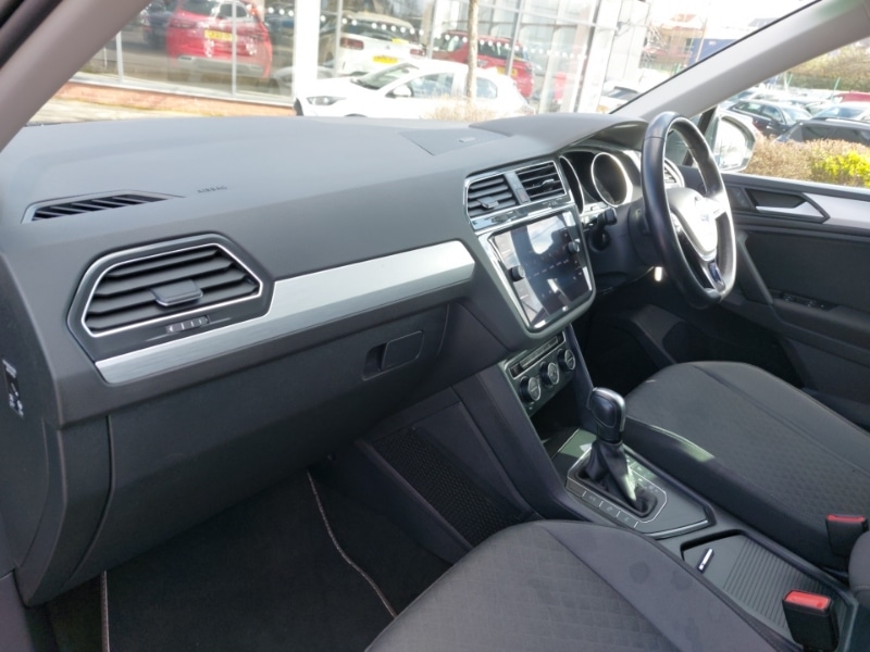 Used Volkswagen Tiguan 2020 for sale - 77876428: Photo 5