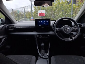 Used Toyota Yaris 2025 for sale - 78498346: Photo