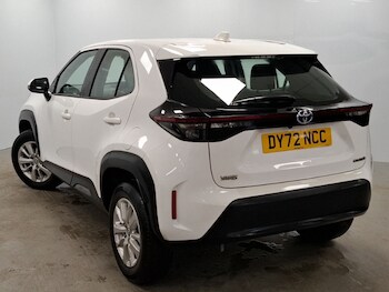 Used Toyota Yaris Cross 2022 for sale - 76779114: Photo