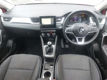 Used Renault Captur 2023 for sale - 78647674: Photo