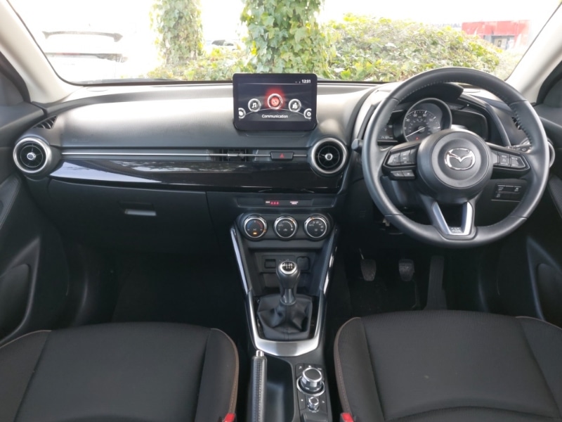 Used Mazda Mazda2 2022 for sale - 76720953: Photo 2