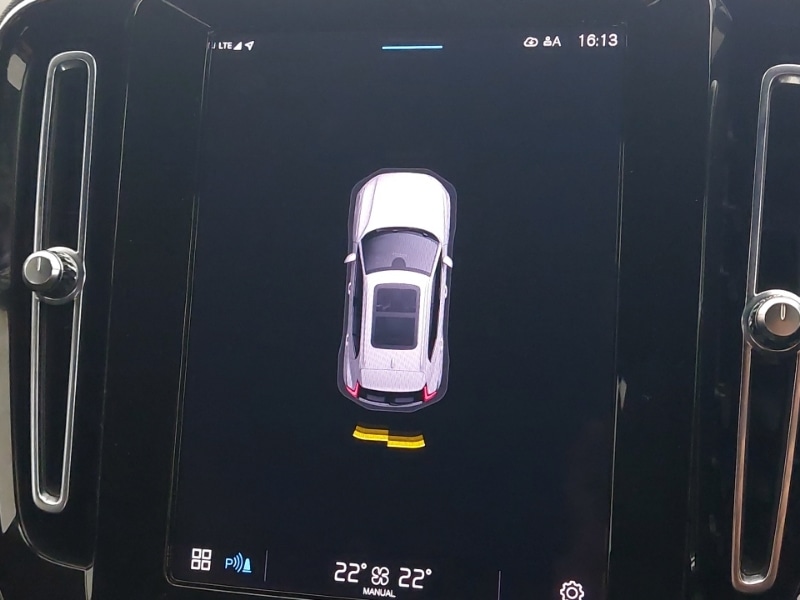 Used Volvo XC40 2023 for sale - 78203629: Photo 11