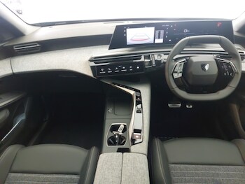 Used Peugeot 3008 2025 for sale - 75893442: Photo