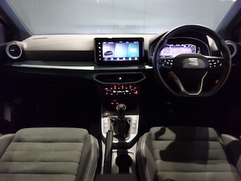 Used SEAT Arona 2023 for sale - 77842129: Photo