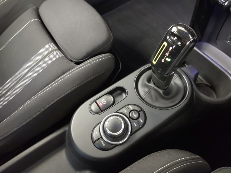 Used MINI Hatch 2022 for sale - 77876938: Photo 10