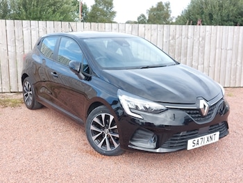 Used Renault Clio 2021 for sale - 75900102: Photo