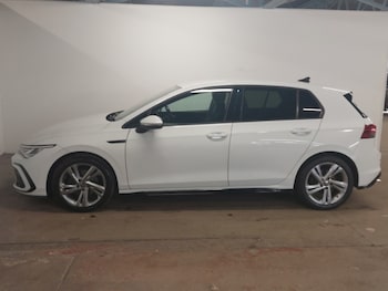 Used Volkswagen Golf 2021 for sale - 77752558: Photo