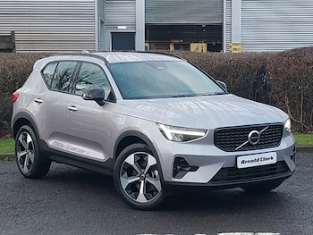 2025 - 2.0 B3P Plus Dark 5dr Auto