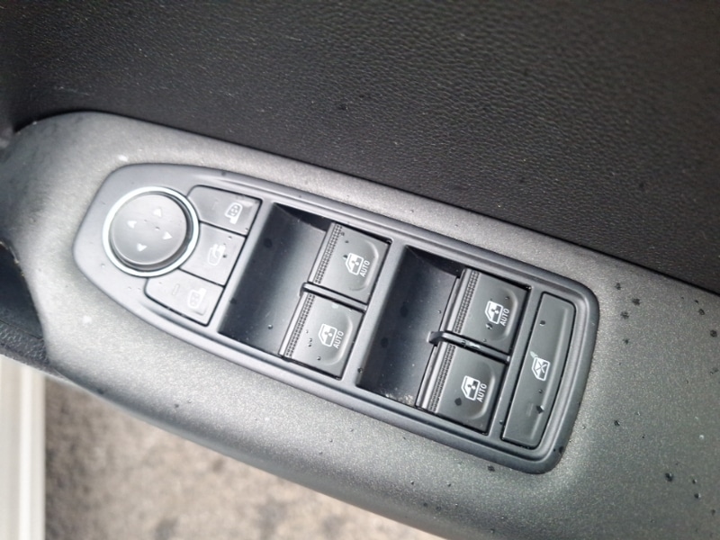 Used Renault Captur 2020 for sale - 76358556: Photo 12