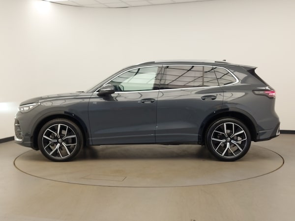 Used Volkswagen Tiguan 2024 for sale - 76331221: Photo 4