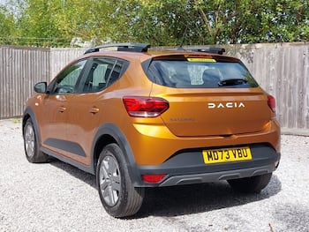 Used Dacia Sandero Stepway 2023 for sale - 79694074: Photo