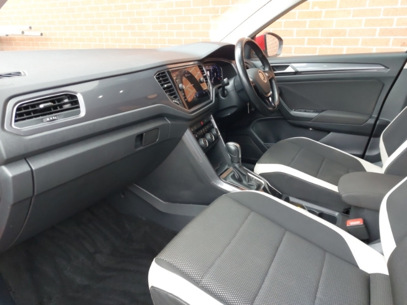 Used Volkswagen T-Roc 2021 for sale - 77722305: Photo 5