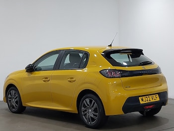 Used Peugeot 208 2022 for sale - 76369952: Photo