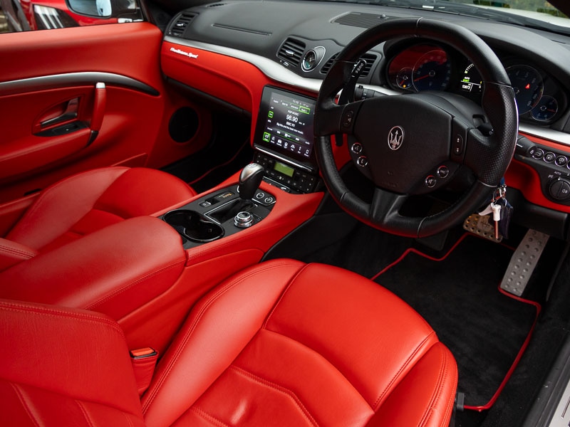 Used Maserati Granturismo 2020 for sale - 77875477: Photo 2
