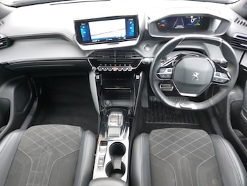 Used Peugeot 2008 2022 for sale - 76664273: Photo