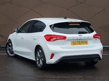 Used Ford Focus 2021 for sale - 77767756: Photo