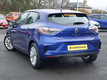 Used Renault Clio 2025 for sale - 76925444: Photo