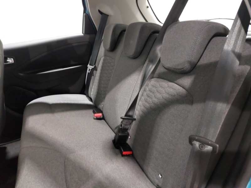 Used Renault Zoe 2021 for sale - 77923283: Photo 6