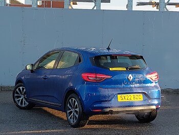 Used Renault Clio 2022 for sale - 77284988: Photo