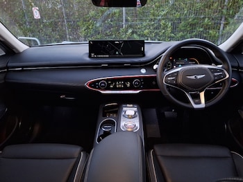 Used Genesis GV70 2023 for sale - 78057410: Photo