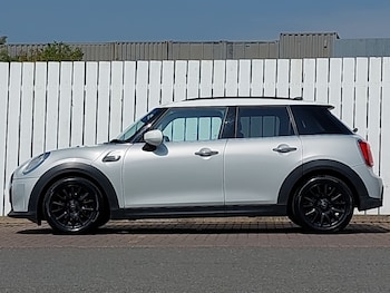 Used MINI Cooper 2022 for sale - 75587957: Photo