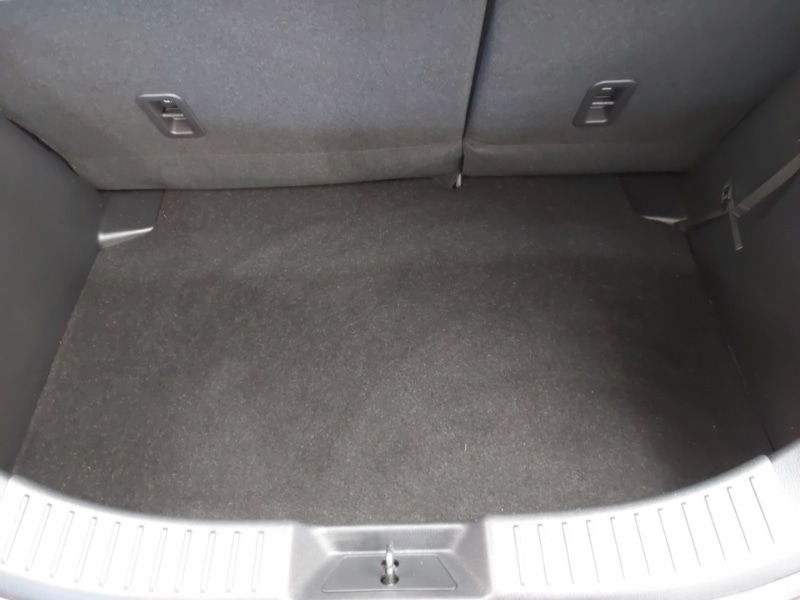 Used Mazda Mazda2 2023 for sale - 77874740: Photo 8