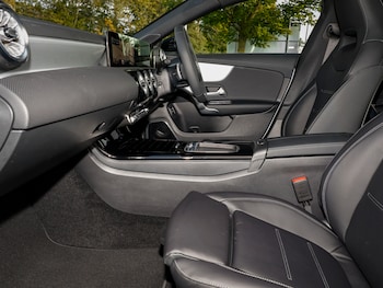 Used Mercedes-Benz CLA 2025 for sale - 76129596: Photo 2