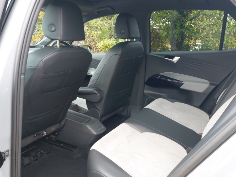 Used Volkswagen ID.3 2022 for sale - 76492601: Photo 6
