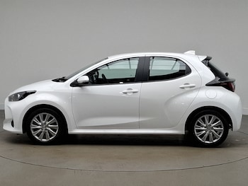 Used Toyota Yaris 2023 for sale - 77049577: Photo