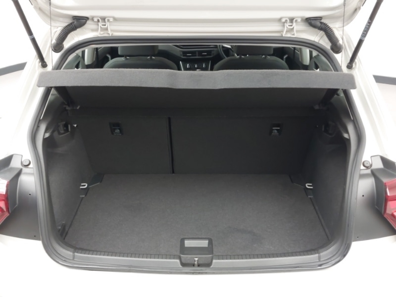 Used Volkswagen Polo 2023 for sale - 76928737: Photo 8