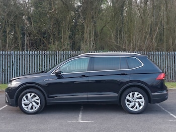 Used Volkswagen Tiguan Allspace 2022 for sale - 78294244: Photo